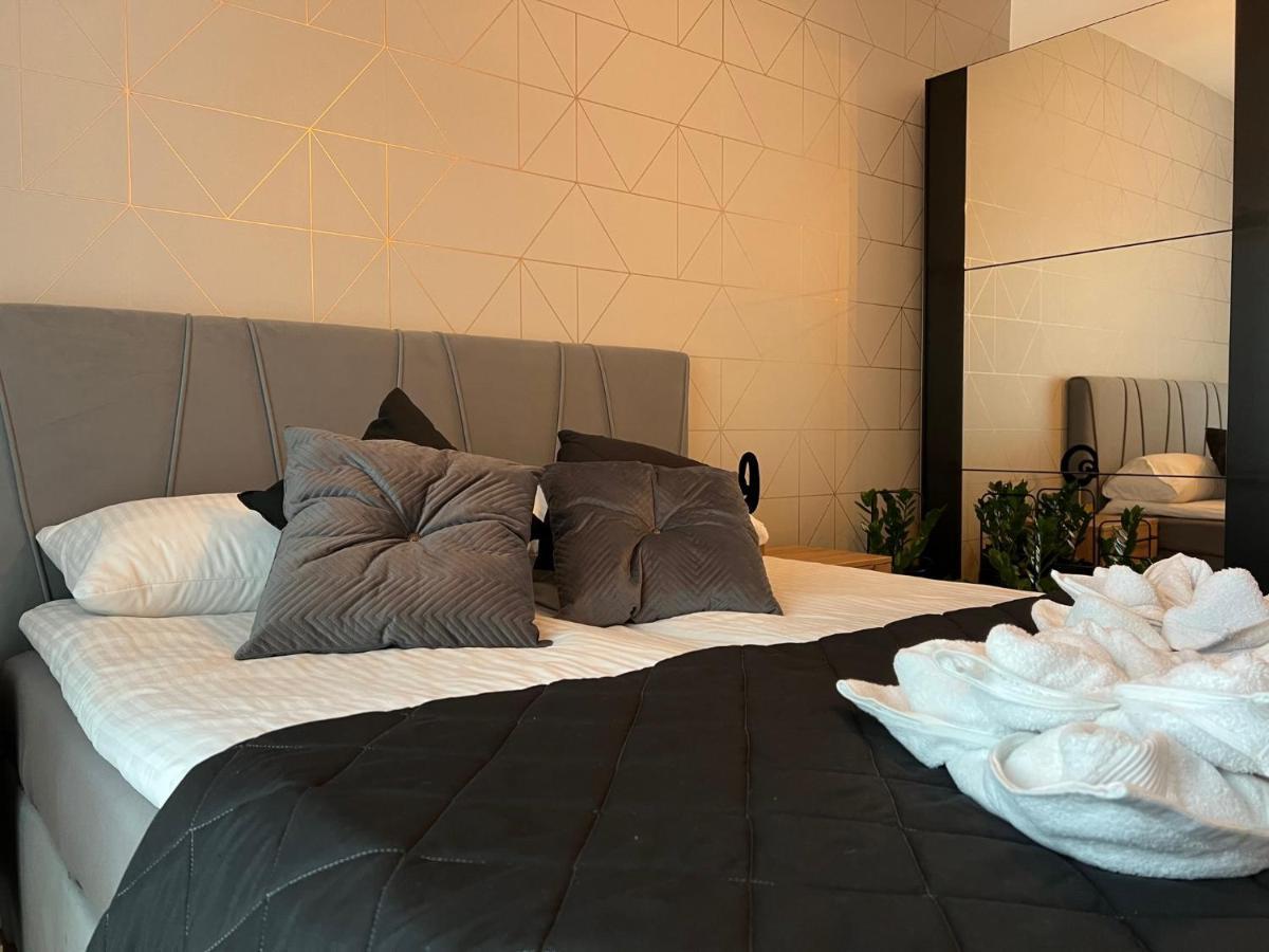 Family & Business Elegant Apartments, Kadzielnia, Wdk, Stadion Korona -1 Bedroom, Terrace, Garage, New! Kielce Exterior foto